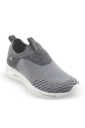 Metro Men Textured Comfort Insole Sneakers