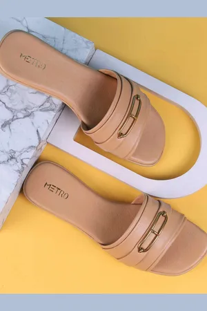 Metro Women Open Toe Flats with Buckles