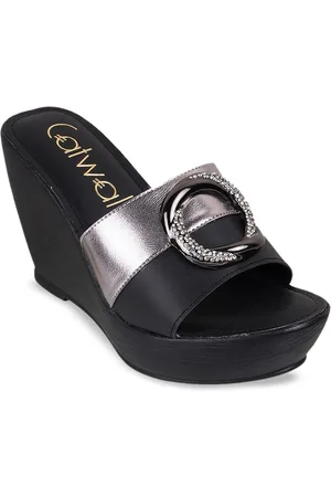 Catwalk Women Embellished Wedge Sandals