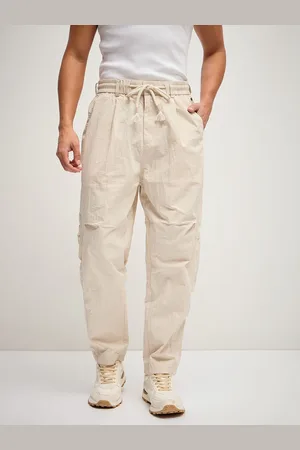 The Bear House Men Solid Relaxed Fit Casual Pant