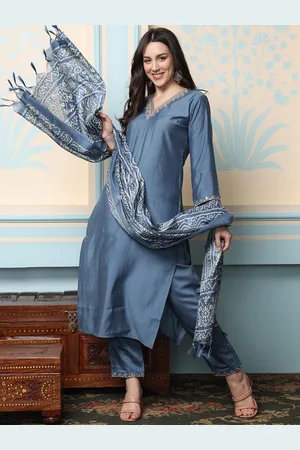 Ishin Women Ethnic Motifs Embroidered Regular Kurta with Trousers & With Dupatta