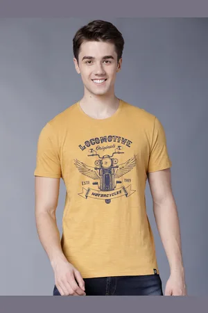LocoMotive Men Mustard-Yellow Printed Round Neck T-shirt