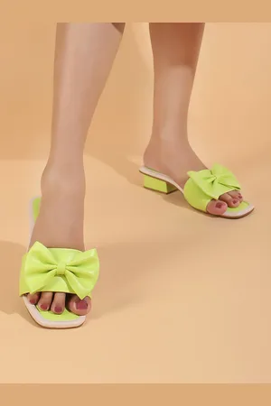 DressBerry Women Block Sandals With Bows