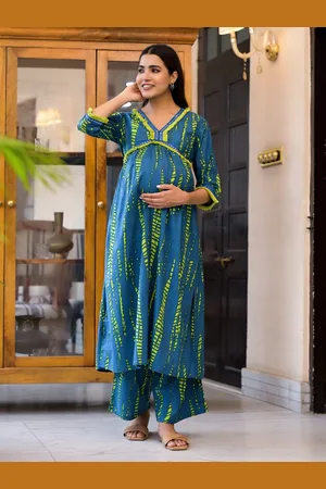 Aujjessa Dyed Empire Pure Cotton Anarkali Maternity Kurta with Trousers
