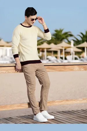 Mast & Harbour Men Solid Pullover