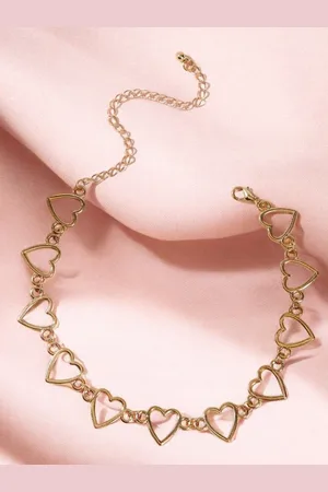 FÁBULA Heart Shape Statement Necklace