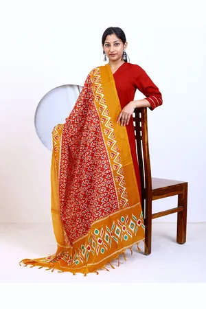 DEEBACO Ethnic Motifs Printed Dupatta