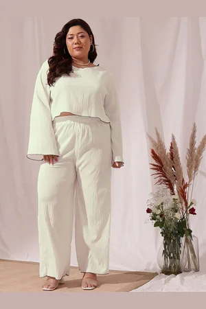 CURVY STREET Plus Size Round Neck Crop Top With Trousers