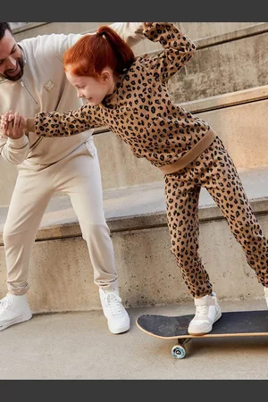 KIABI Girls Animal Printed Mid-Rise Regular Fit Joggers Trousers