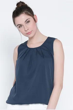 Sera Women Solid Round Neck Top