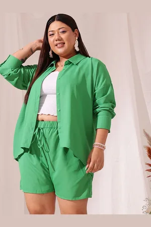 CURVY STREET Plus Size Long Sleeves Shirt With Shorts