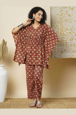 Globus Maroon Floral Printed V-Neck Pure Cotton Kaftan Tunic With Trousers