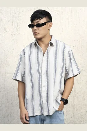 Hubberholme Men Standard Spread Collar Striped Cotton Oversized Casual Shirt