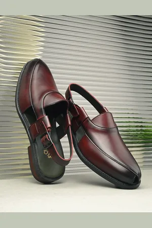 House of Pataudi Men Textured Shoe Style Sandals