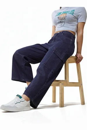 Bewakoof Women Baggy Stright Fit Cropped Cargo Jeans