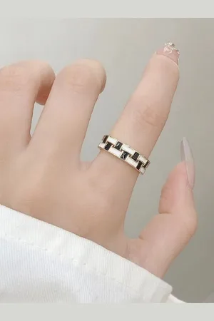 Salty Ray Gold-Plated Enamelled Adjustable Finger Ring