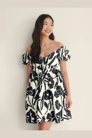 Roadster The Lifestyle Co Printed Off Shoulder A-Line Mini Dress