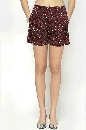 Sera Women Floral Printed Shorts