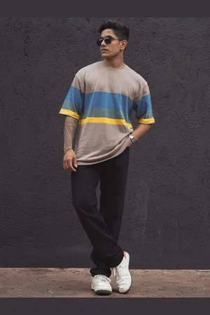 Powerlook Men Colourblocked Round Neck Cotton Oversized T-Shirt