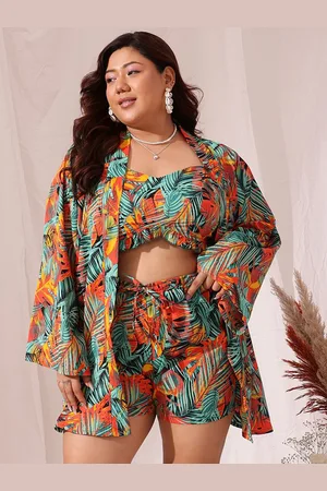 CURVY STREET Plus Size Tropical Printed Scoop Neck Top With Shorts & Shrug