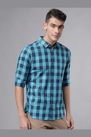 LocoMotive Men Blue Slim Fit Checked Casual Shirt