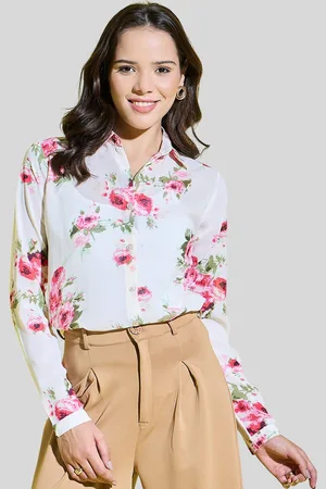 BuyNewTrend Women Comfort Floral Semi Sheer Printed Casual Shirt