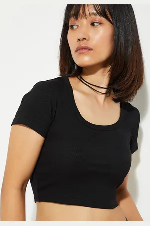Max Collection URB_N Women Ribbed Crop Top