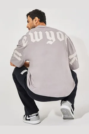 Styli Men Back Applique Detail Pure Cotton Boxy T-Shirt