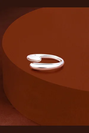 Accessorize London Women Sterling Silver Plated Adjustable Molten Ring