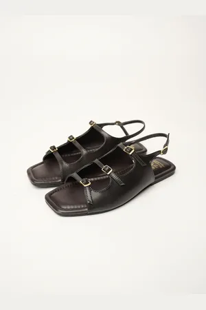 Theater Women PU Flats with Buckle details