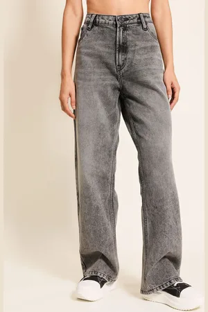 Bene Kleed Women Light Faded High Rise Relaxed Fit Jeans