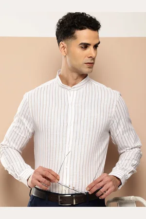 Invictus Men Striped Slim Fit Formal Shirt