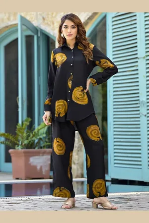 Kalini Printed Shirt With Trousers