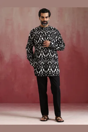 trueBrowns Men Ikat Co-ord Set