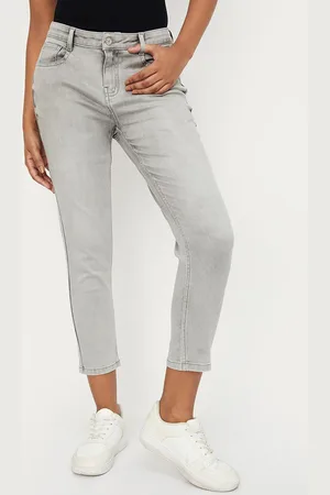 Max Collection Women Slim Fit Mid-Rise Clean Look Jeans