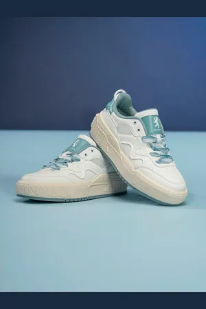 Red Tape Women Colourblocked Memory Foam Sneakers