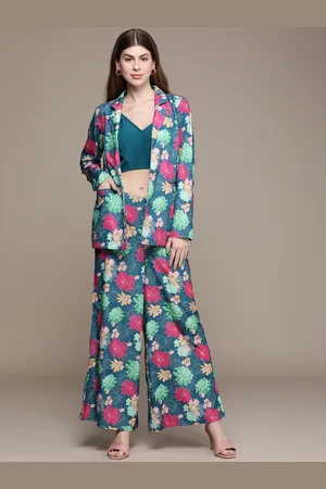 Moda Rapido Women Floral Printed Co-Ords with Camisole