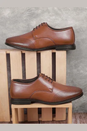 Metro Men Textured Formal Brogues