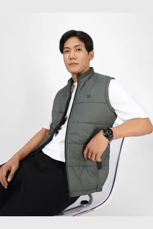 URBANO Men Sleeveless Zippered Puffer Jacket