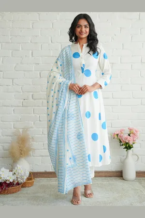 heartLoom Women Printed Regular Kurti with Trousers & With Dupatta
