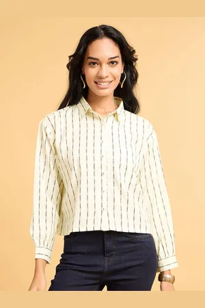 Saaki Women Comfort Opaque Striped Casual Shirt