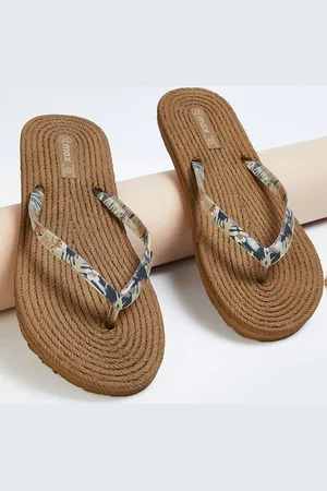 Max Collection Women Printed Thong Flip-Flops