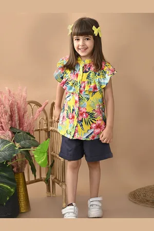 Superminis Girls Floral Printed Top with Shorts