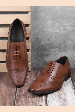 Metro Men Textured Leather Formal Brogues
