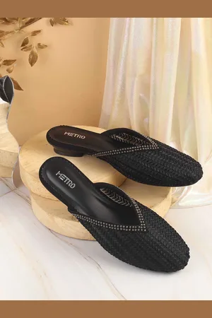 Metro Women Ethnic Mojaris Flats