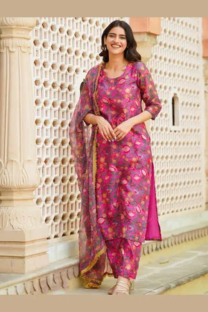 Ambraee Floral Printed Regular Gotta Patti Kurta With Trousers & Dupatta