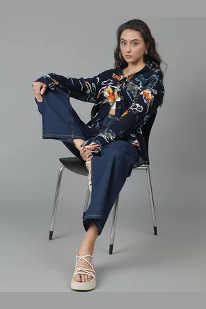 KOTTY Women Spread Collar Abstract Printed Cotton Oversized Casual Shirt
