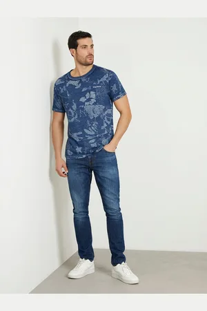 Guess Men Graphic Printed Round Neck T-shirt