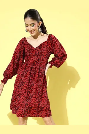 Sera Women Animal Printed Sweetheart Neck Fit & Flare Dress
