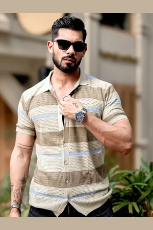 Maniac Men Spread Collar Solid Cotton Slim Fit Casual Shirt